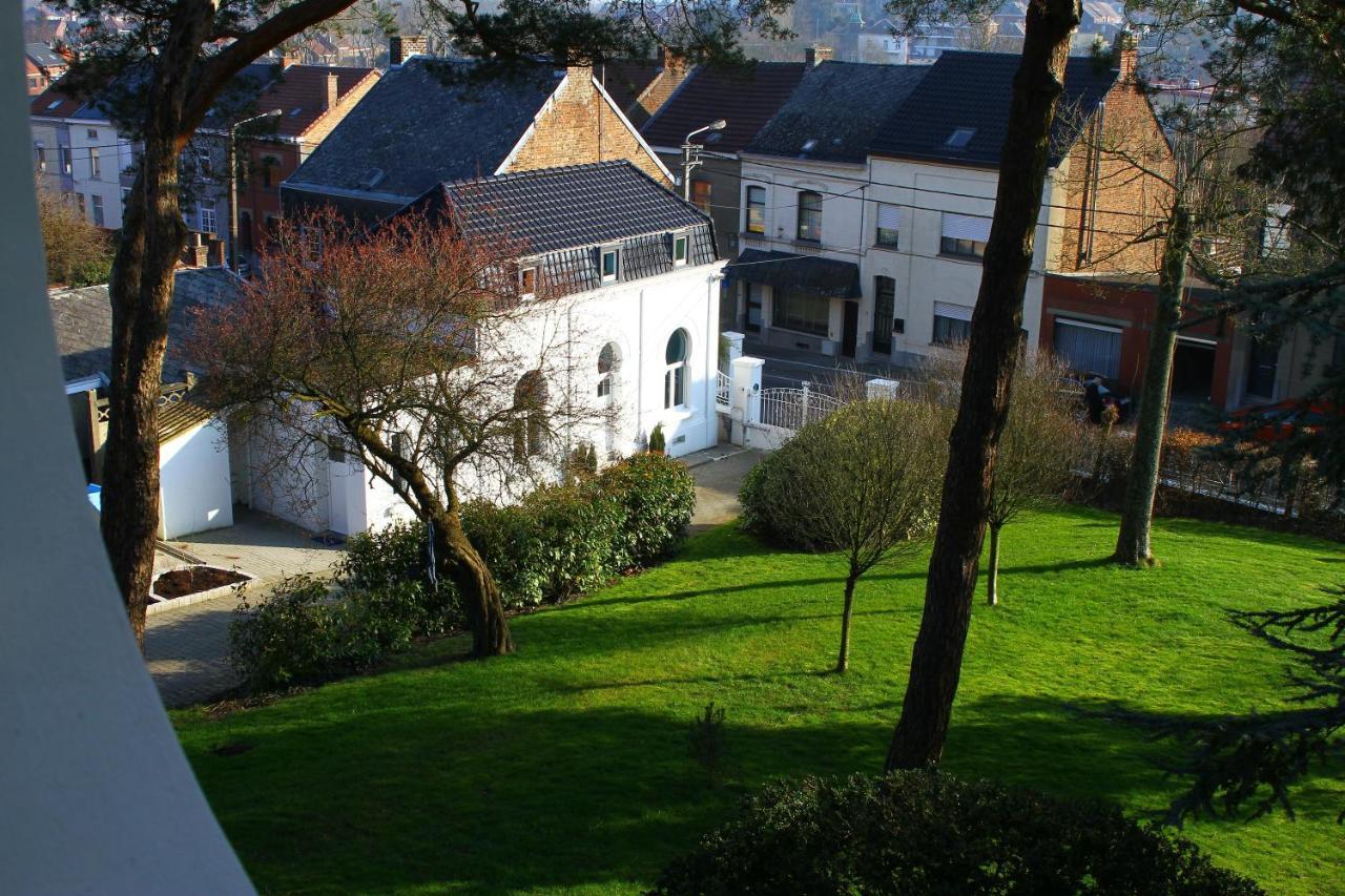 Luttre Gite De La Conciergerie Du Cheval Blanc מראה חיצוני תמונה